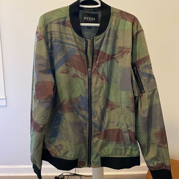Guess Mens Large Designer bomber jacket Green, Blue, & Red brush stroke pattern - Picture 2 of 9